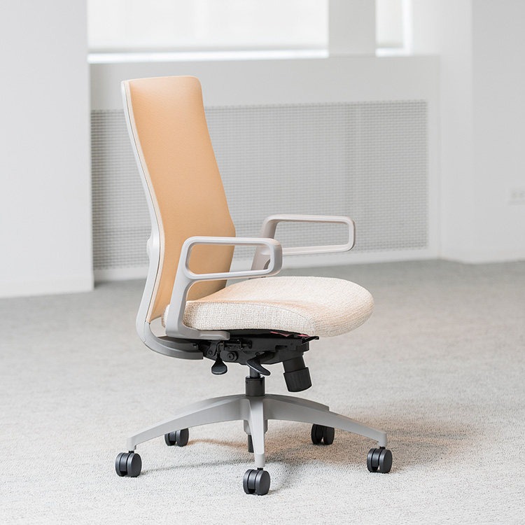 Sitonit novo chair